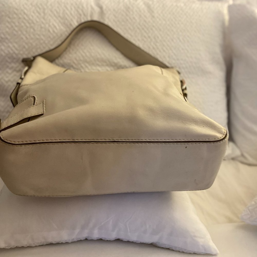 Michael Kors Off White Leather Purse - Picture 5 of 6